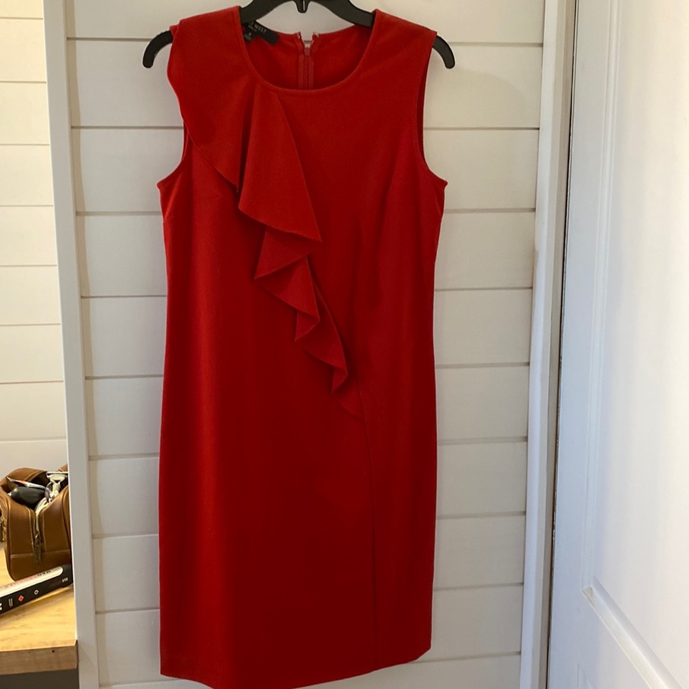 Chic red dress
